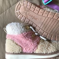 Size  10  $ 15.00