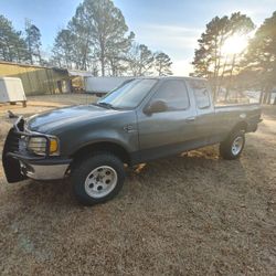 2003 Ford F-150 XL Cab