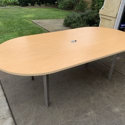 Extra Large Knoll 8’ x 4’ Conference Table