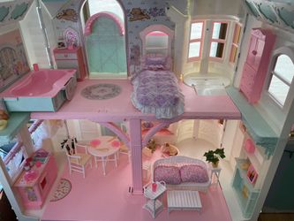 Barbie deluxe dream house 1998 hotsell