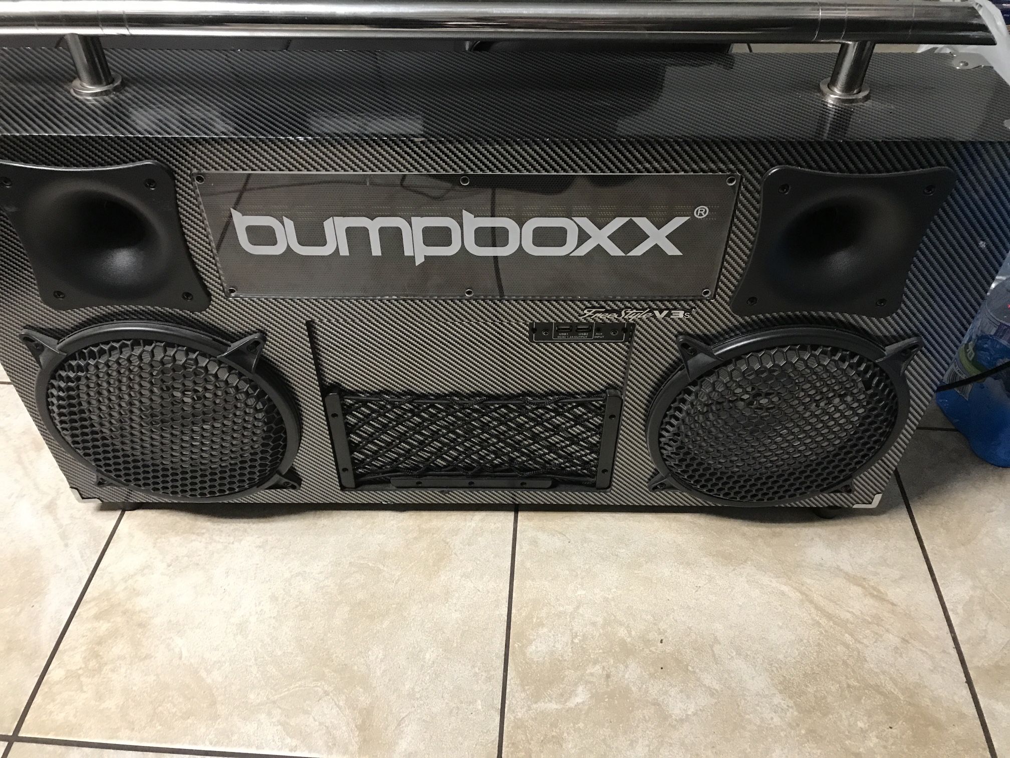 Bumpboxx V-3 Bluetooth Boombox Black ( Lightly-used CLEAN & RARE MUST-SEE )