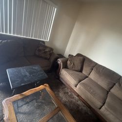 Couches And Mattress 