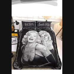Maryin Monroe Blanket