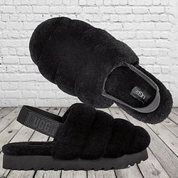uGG Sz 9 Super Fluff Women’s Shearling Slippers 