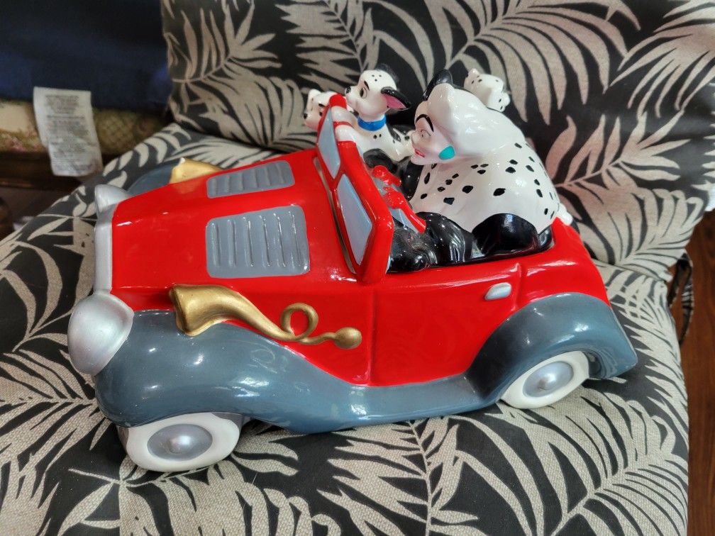 Cruella DeVille Cookie Jar 101 Dalmations