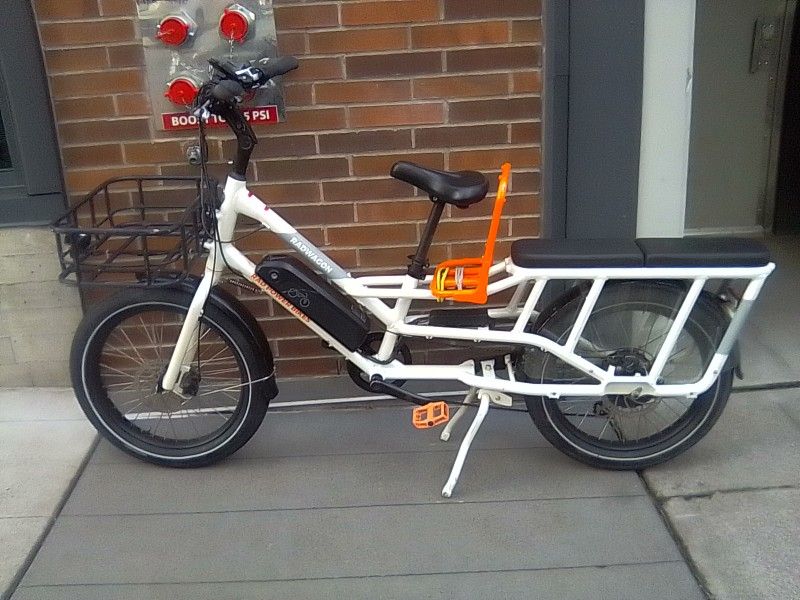 Radwagon 4 Rad bike- MSRP is $1799 Ask: $900 oBo (Half Price=Missing Charger) Great Deal,Big Steal