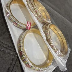 Hand Painted Lac Bangles | Traditional Indian Jewelry Gift Set