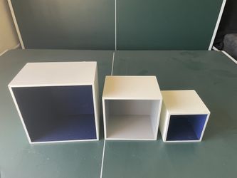 3 Decor Box shelves 