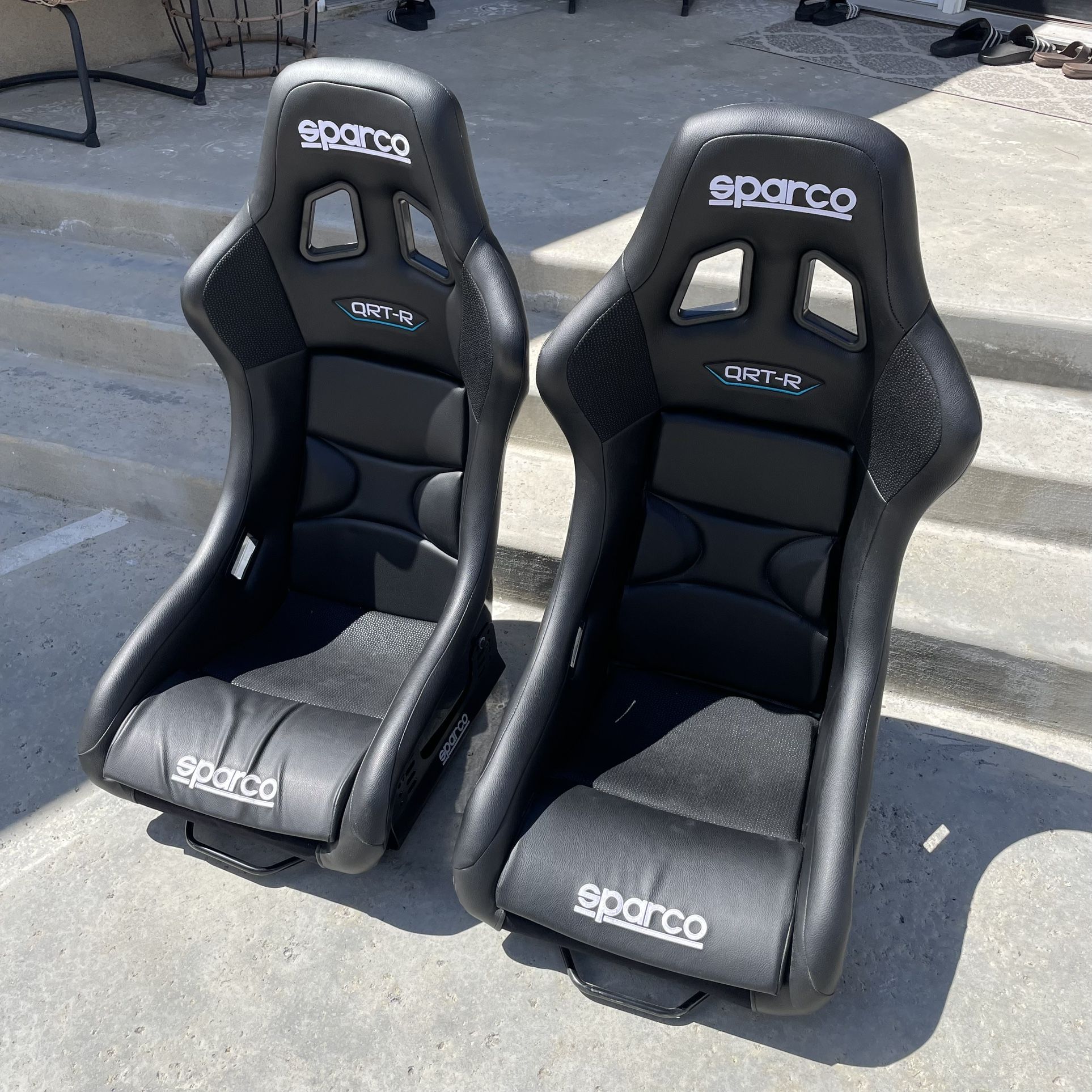 Sparco QRT seats