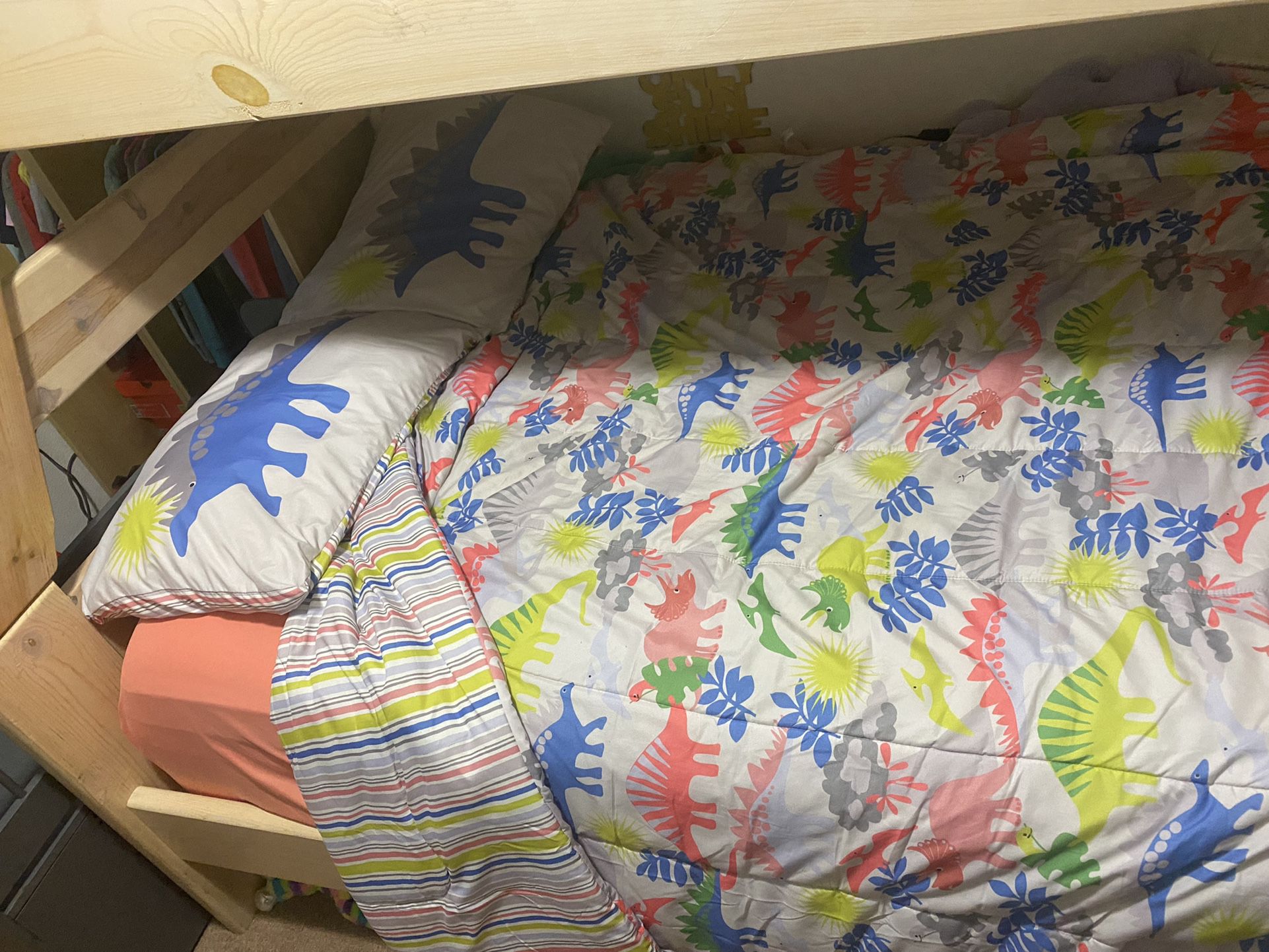 Full Size Dinosaur Comforter Bedding Set 
