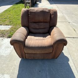 FREE Recliner Chair