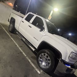 2015 GMC Sierra
