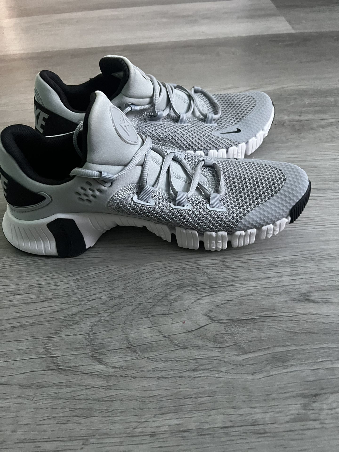 Grey Metcon E Nike Free X Metcon Training Shoe Online