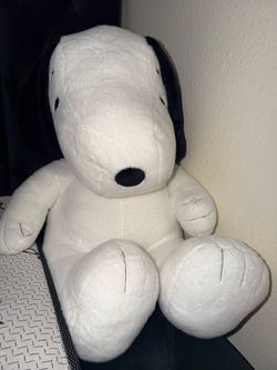 Snoopy Plushie