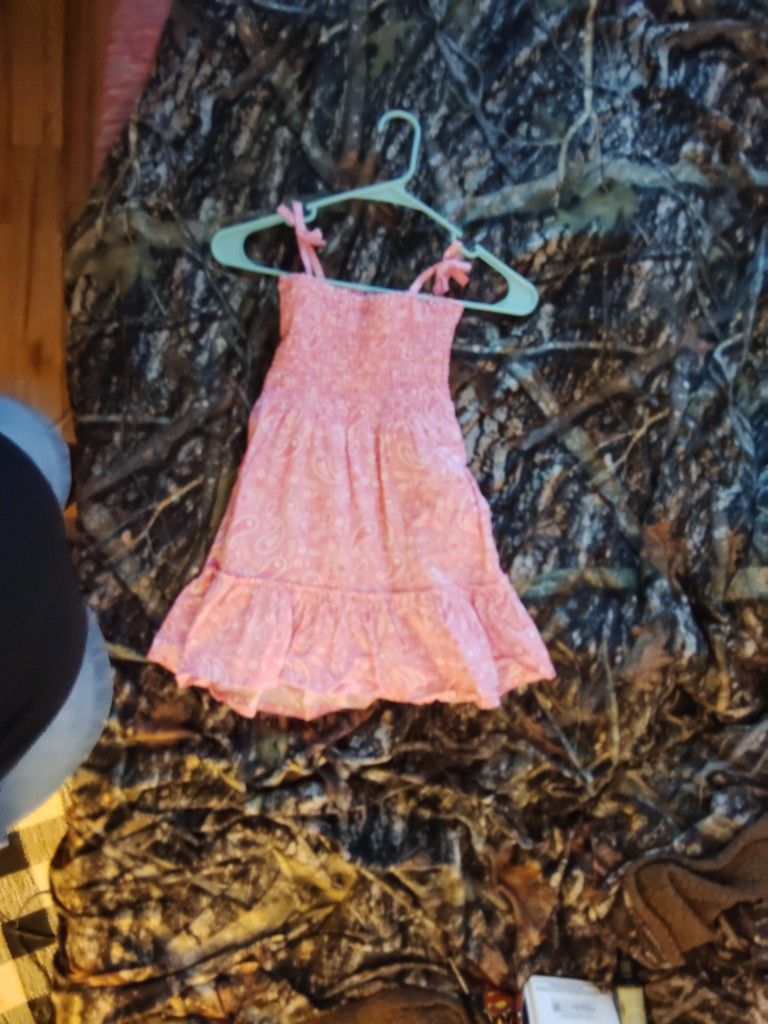 Peach Paisley Sundress Size 4 Little Girls