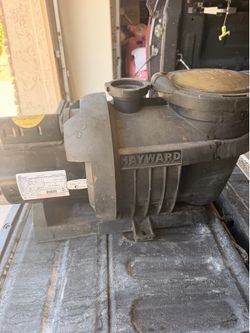 Hayward pool pump with motor