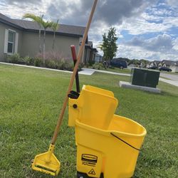 Mop Bucket 