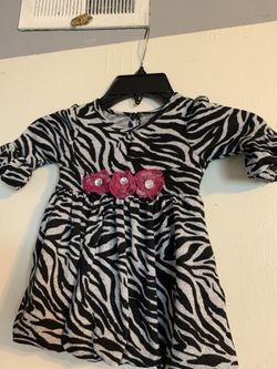 #infant #baby #girl #zebra print 6-12 months