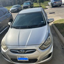 2013 Hyundai Accent - Needs work (Parts Or repair)