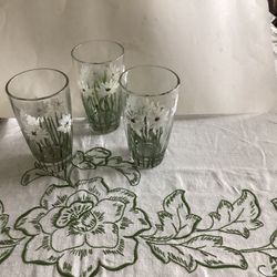Hand Painted, 16oz. Daisy Glasses