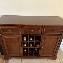wine cabinet
