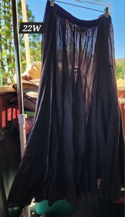 22w brown skirt