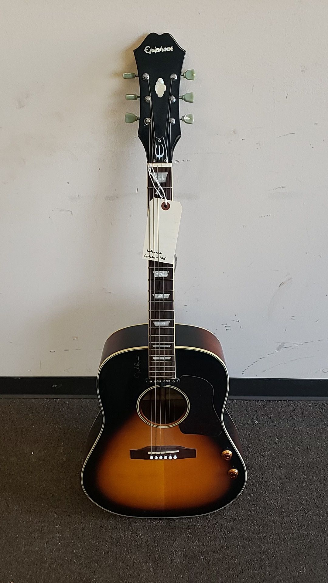 2006 Epiphone John Lennon Edition EJ-160E Electric Acoustic Guitar