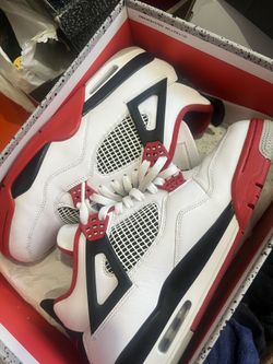 Air Jordan 4 ‘Fire Red’
