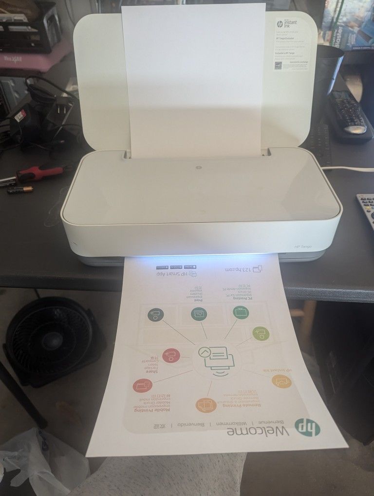 HP Tango Wireless Mobile Inkjet Color Printer SNPRC-1805-01