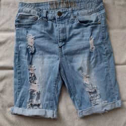 V.I.P. Distressed Denim Bermuda Jean Shorts size 7/8 