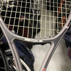 Tennis racquet spalding pro flite  adult size 27 