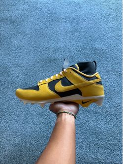 Nike Alpha Menace 4 Dunk SE Anthracite Solar Flare