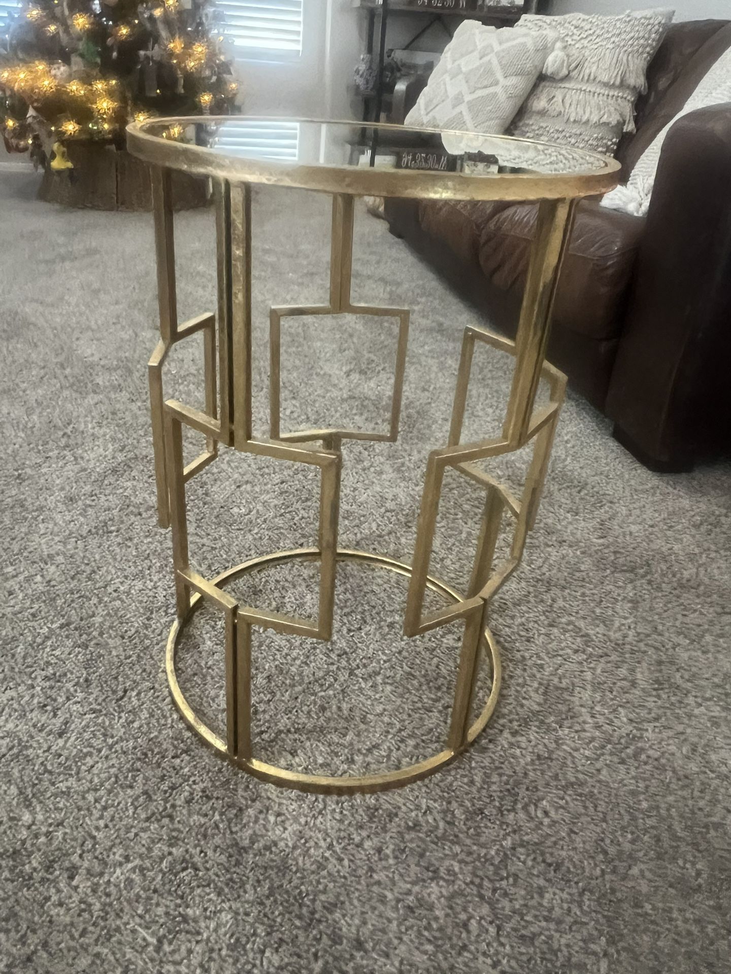 Gold Mirrored Top Side Table
