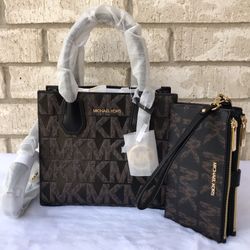 Nwt! Michael Kors Purse And Wallet 