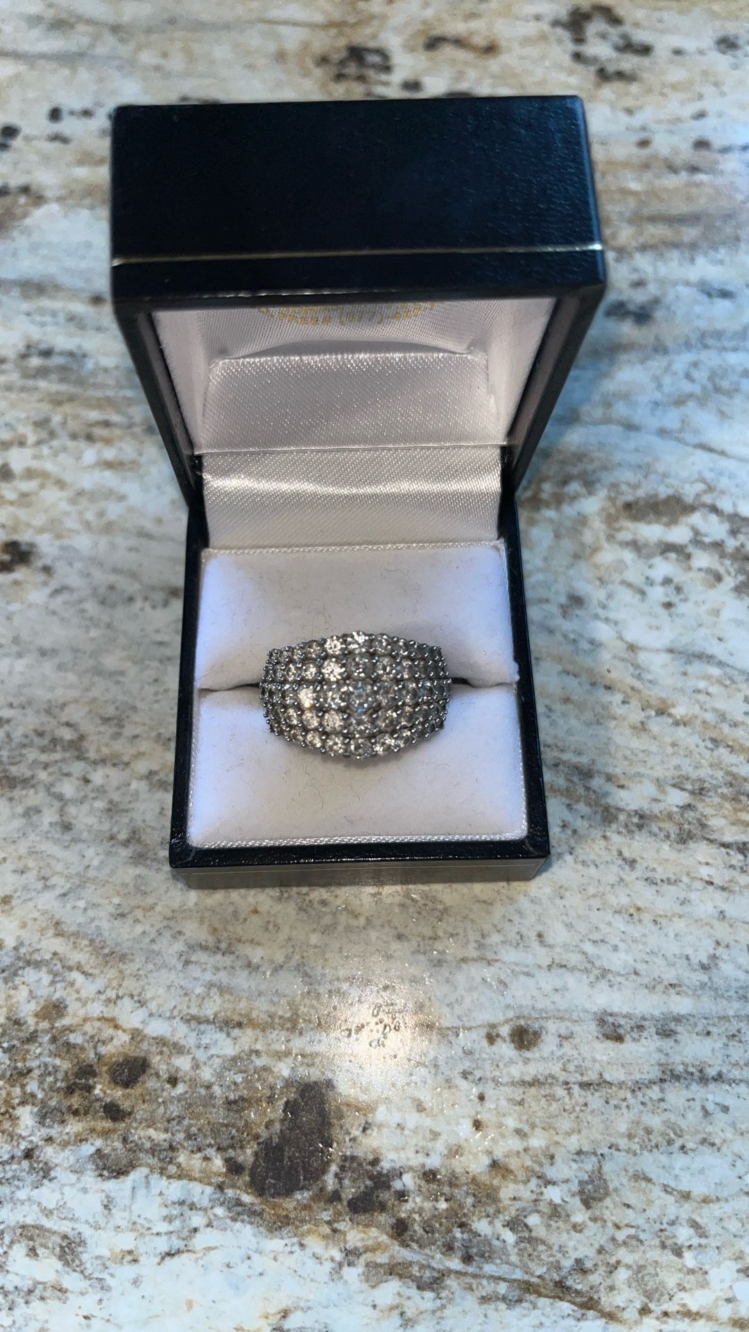 Anniversary Or Fashion Ring - 3 Ct Total Diamonds Not Lab Grown