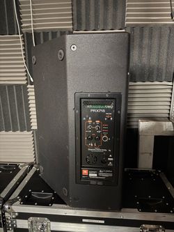 JBL PRX715