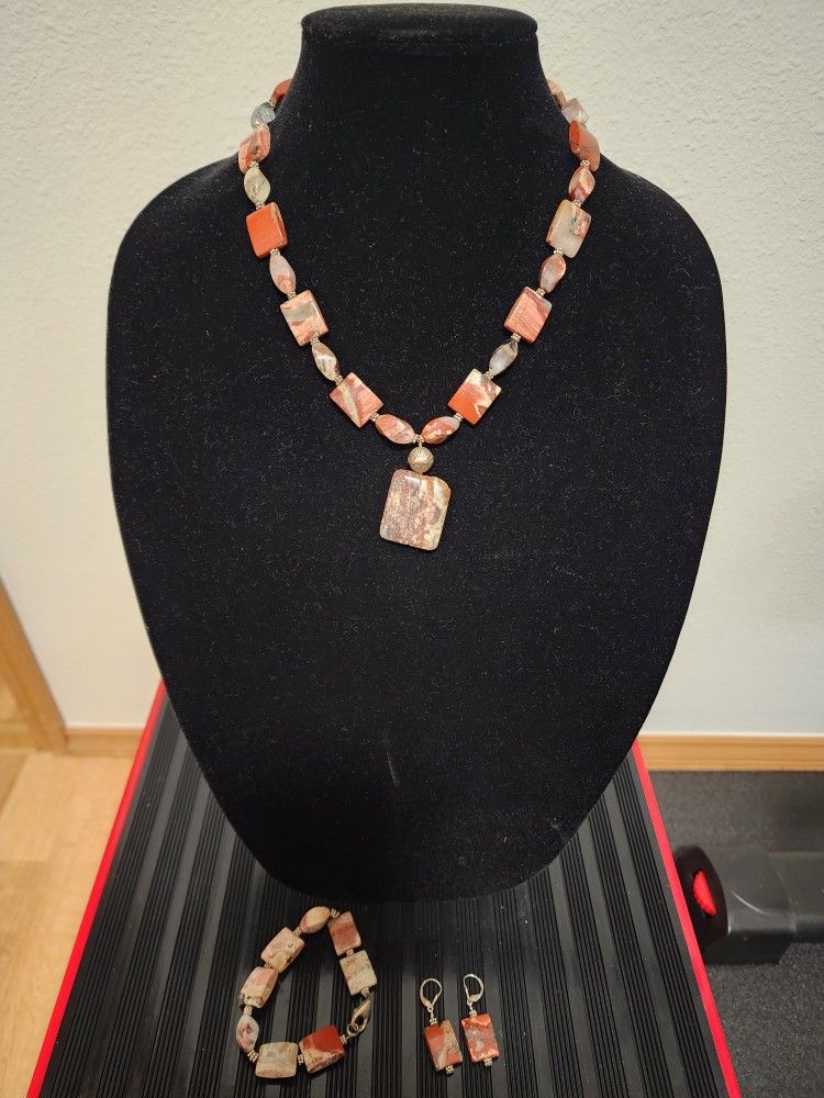 Multicolored Stone Beaded 3-Piece Jewelry Set (Necklace, Bracelet, Earrings)