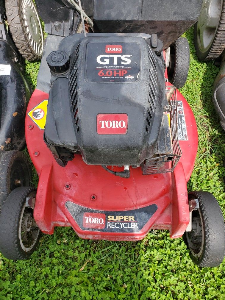 Toro Super Rececler 22" Self Propelled