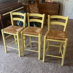 Barstool 
