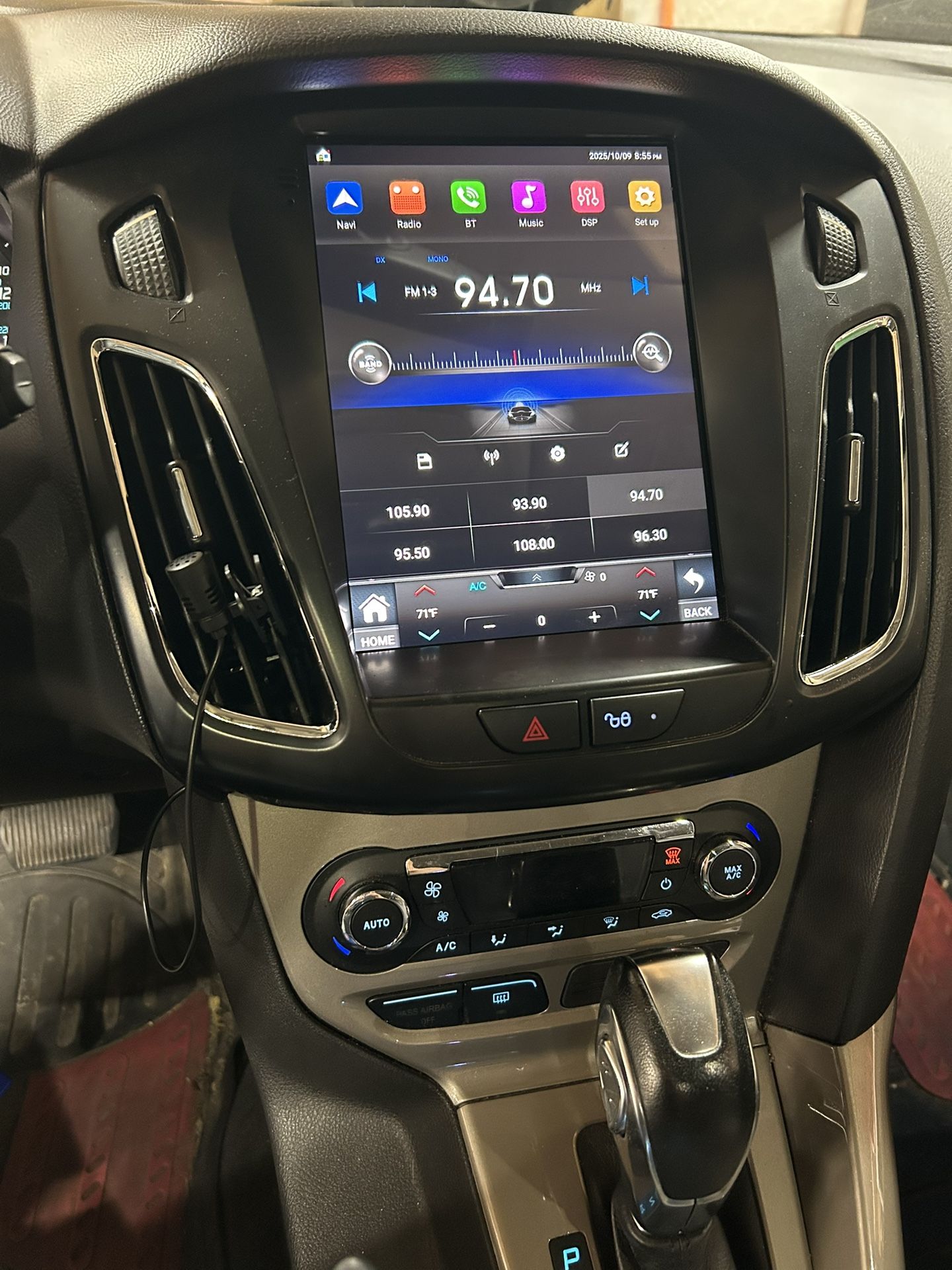 10.4 inches Android12 Car Stereo