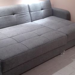 Couches, Sectional