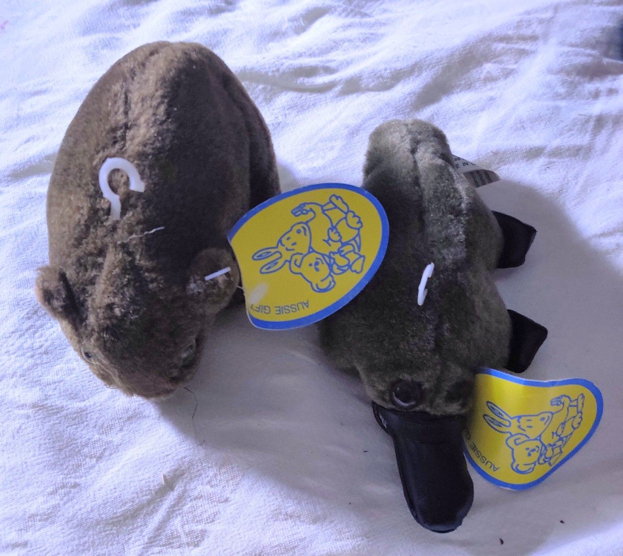 2 Collectible Aussie Plush Toys Wombat & Platypus