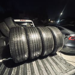 225/50/18 Pirelli Cinturato P7 Runflats 70%+ Tread (4)
