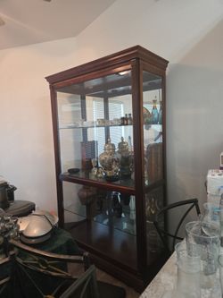 Display  Cabinet