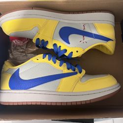 Size 7 Travis Scott 