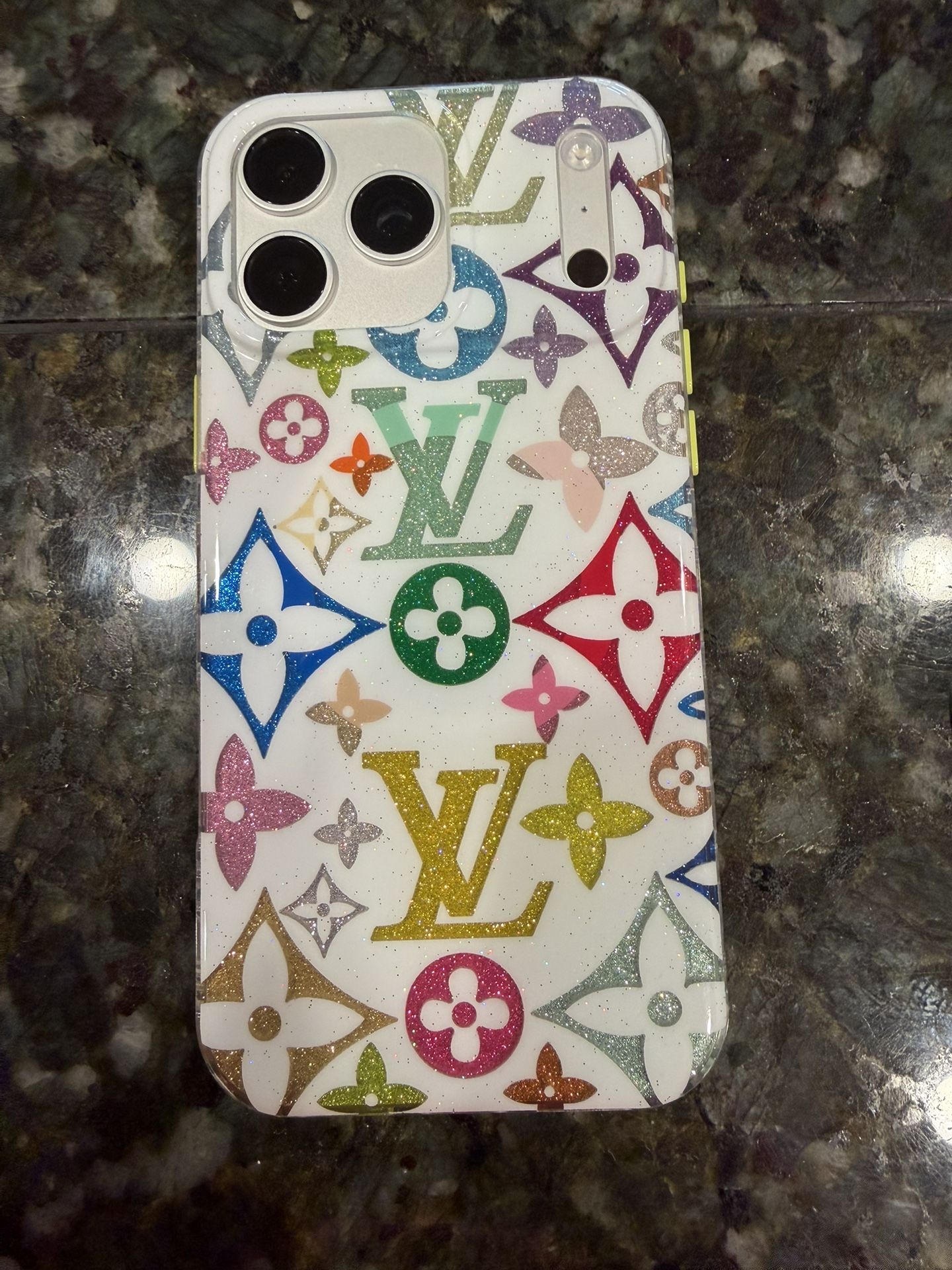 iPhone 17 Pro max Cover