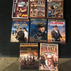 8 DVDs of Westerns classic movies
