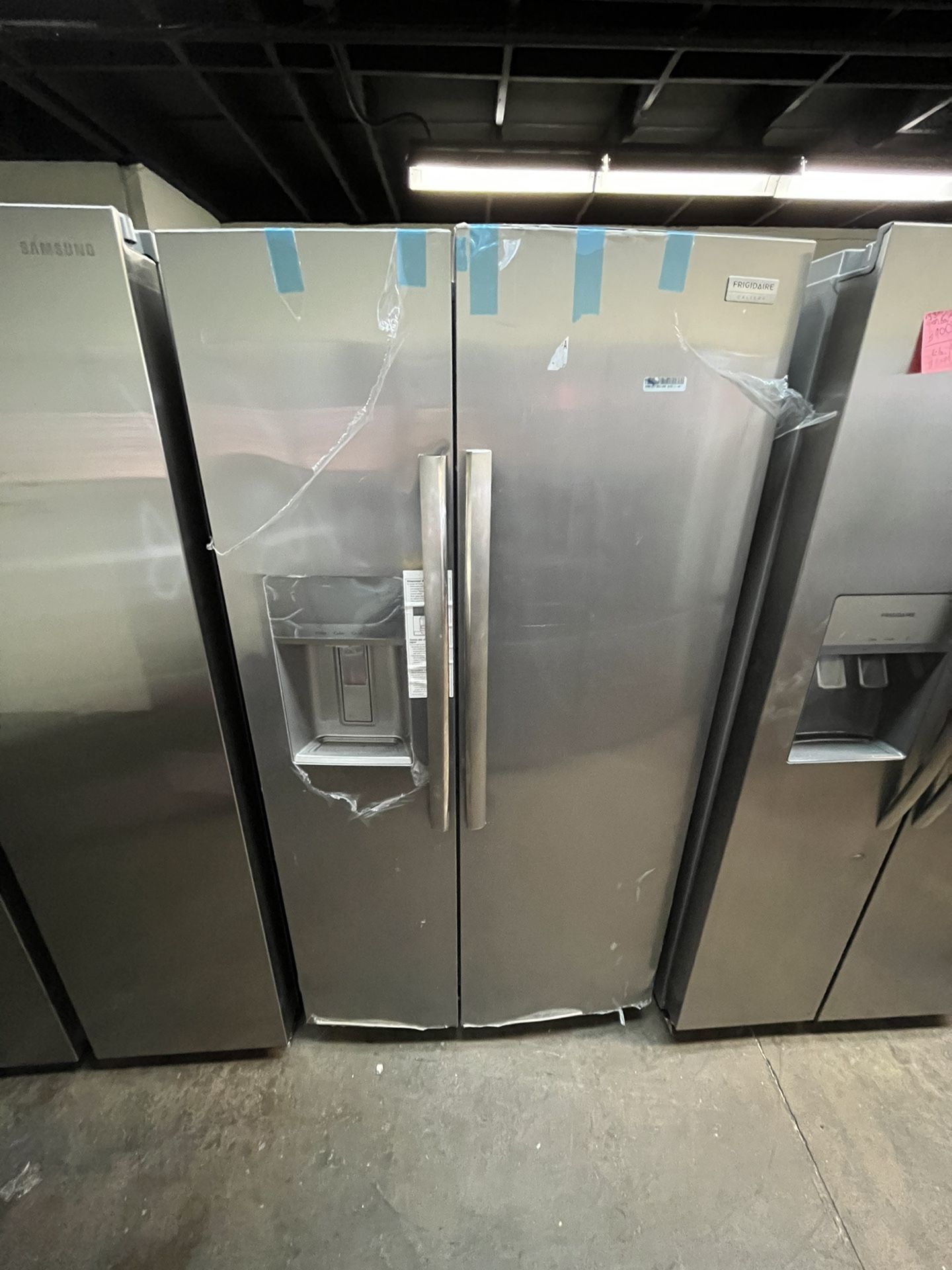 FRIGIDAIRE GALLERY SIDE BY SIDE NEW REFRIGERATOR
