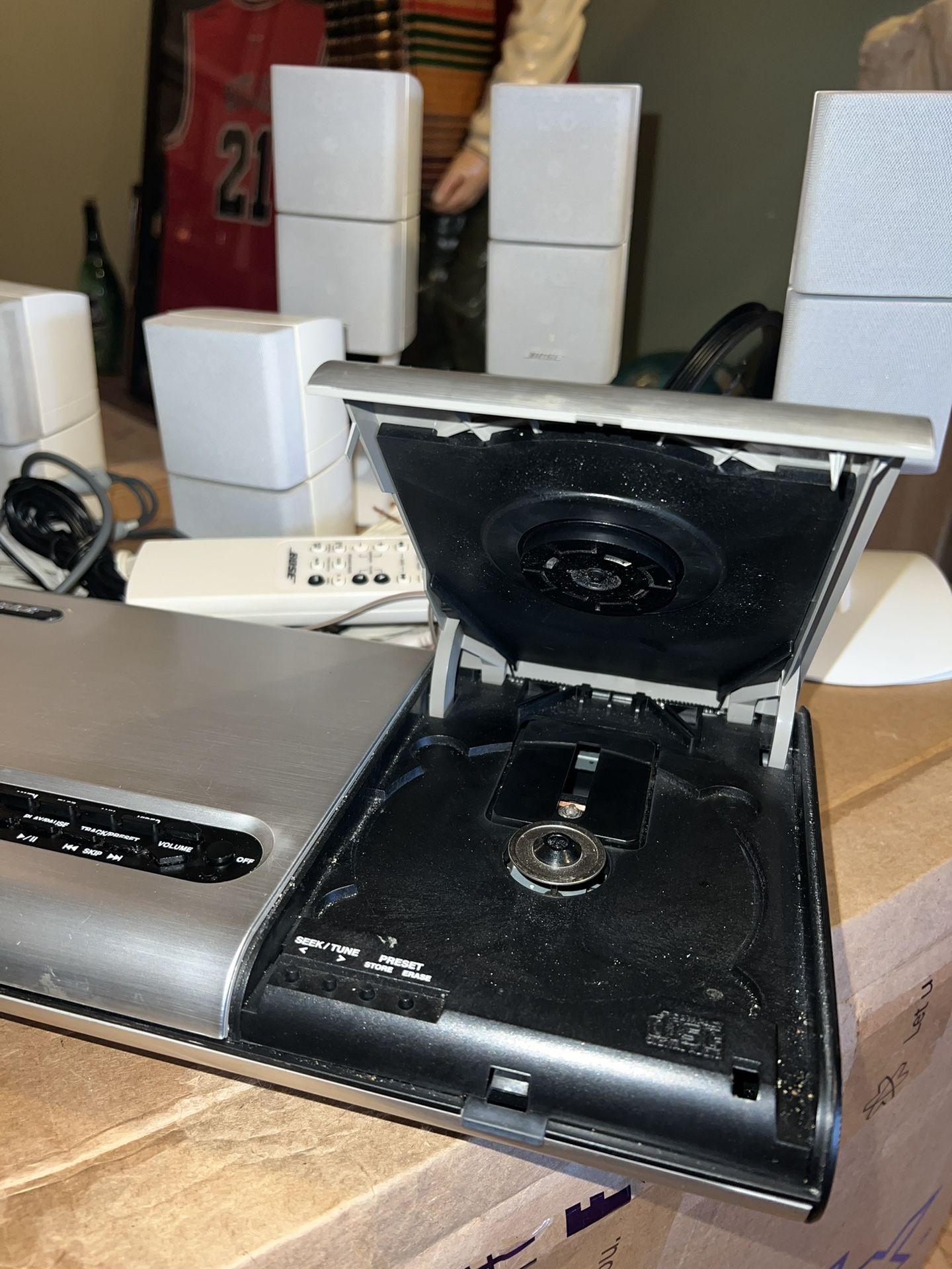 Bose lifestyle Model 5 Music center - Audio & Speakers