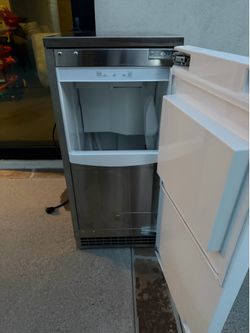 GE nugget ice maker 15”